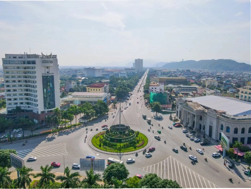 Các hãng taxi đổ bộ thị trường Nghệ An để phục vụ nhu cầu đi lại của hành khách