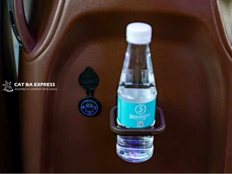 Nội thất xe Cát Bà - Hà Nội