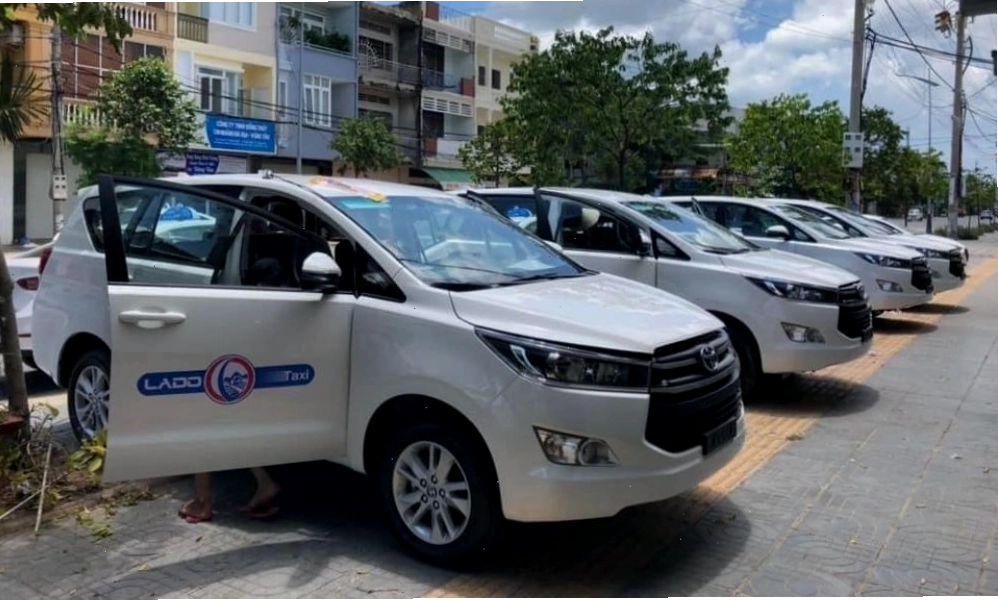 Taxi Lado quen thuộc trên các tuyến đường tại Phú Yên với giá thành hợp lý