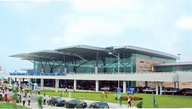 Xe đi từ Long Xuyên đến Sân bay Cần Thơ