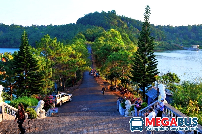 Xe giường nằm đi Gia Lai: Cẩm nang chi tiết cho hành trình 2026