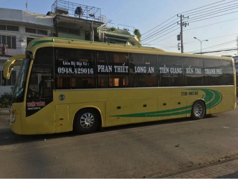 Xe giường nằm Thuận Thành với nội thất cao cấp và đội ngũ nhân viên chuyên nghiệp