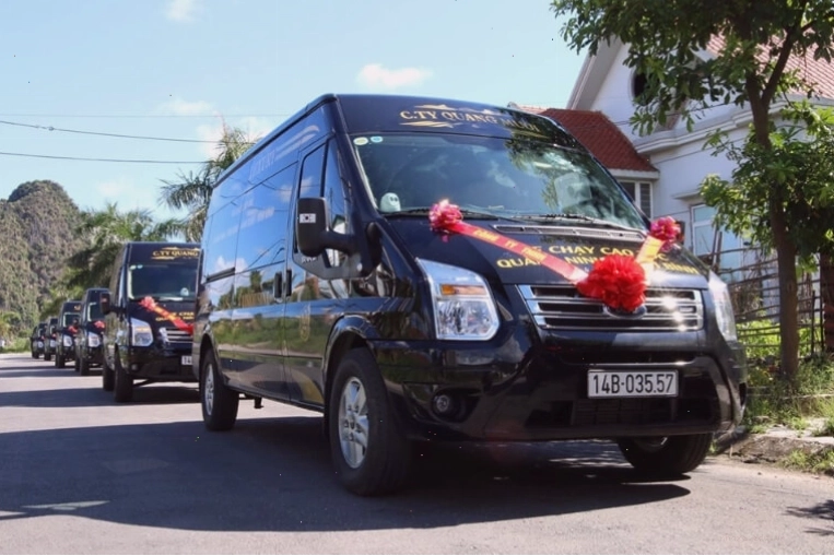 Xe khách Quang Mười là lựa chọn phổ biến cho tuyến đường Quảng Ninh - Thanh Hóa