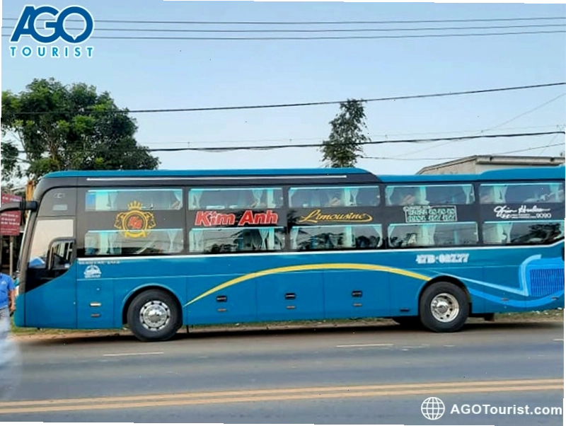 Xe Limousine 32 ghế của nhà xe Kim Anh trên tuyến Buôn Ma Thuột đi Đà Lạt